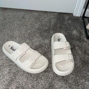 Shein cream cloud shoes, size 10
